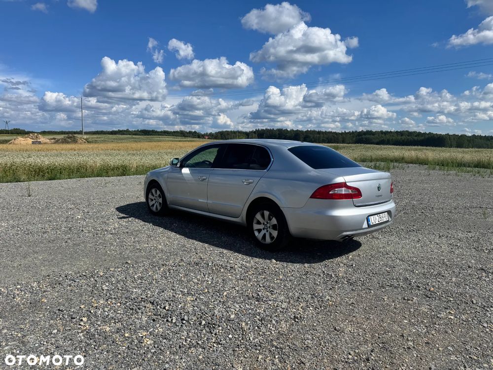 Skoda Superb 2.0 TDI Active - 3
