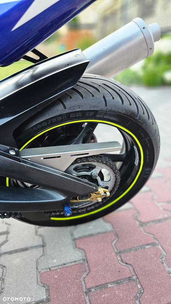 Yamaha R6 - 8
