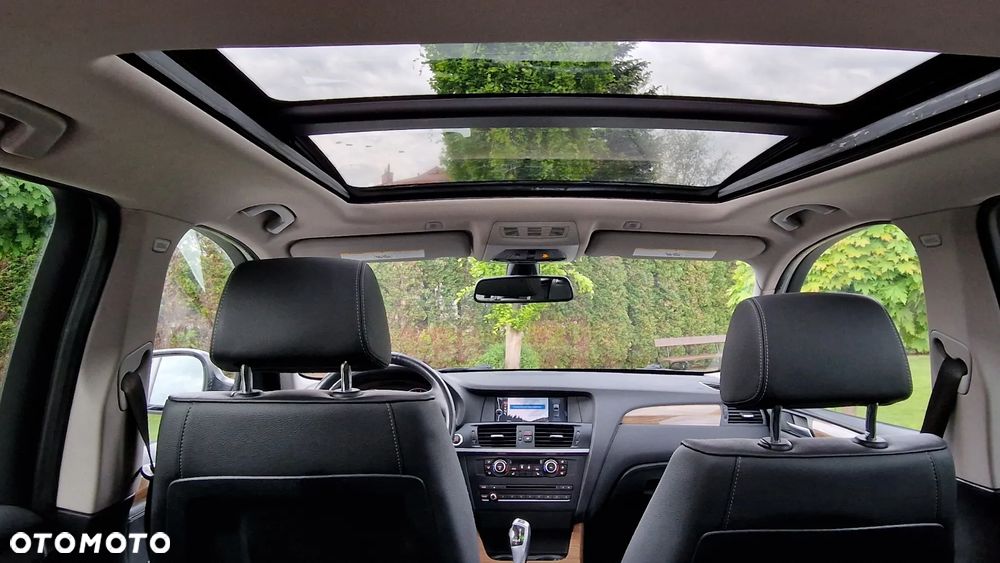 BMW X3 28i xDrive - 9