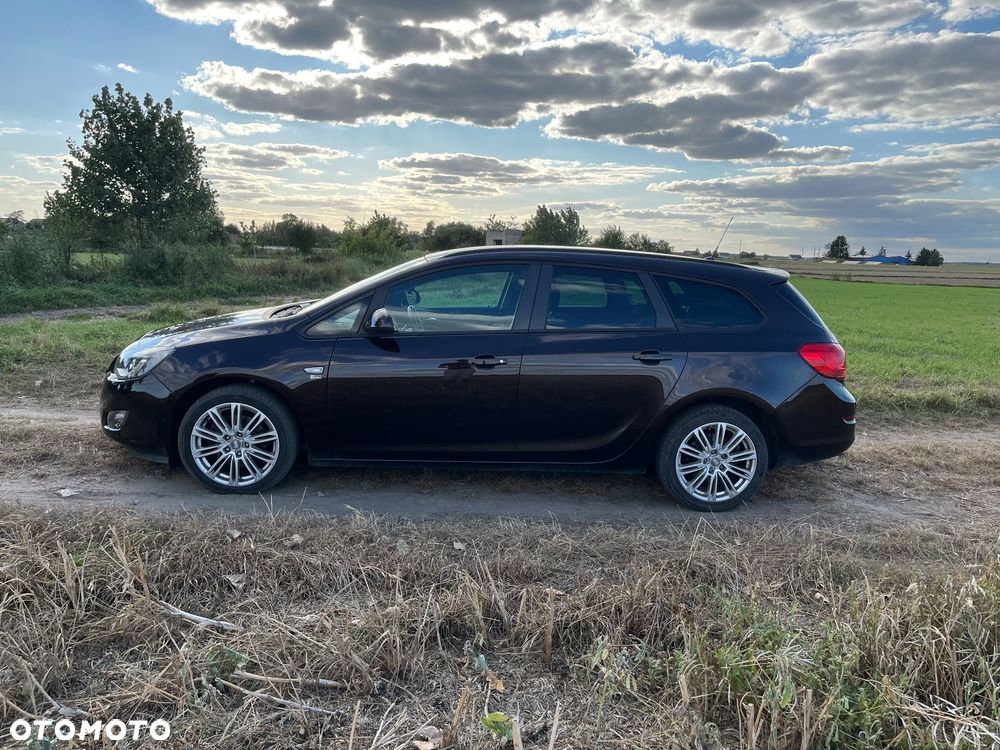 Opel Astra 1.6 T Sport - 2