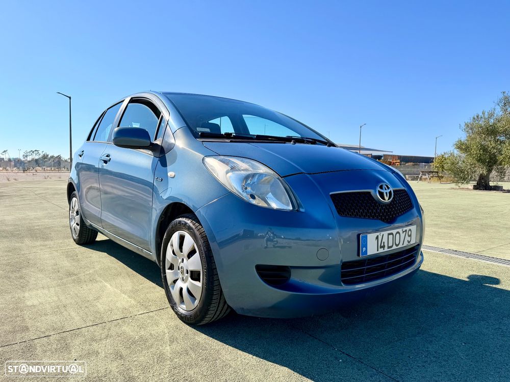 Toyota Yaris 1.4 D-4D Sol AC+VSC - 2