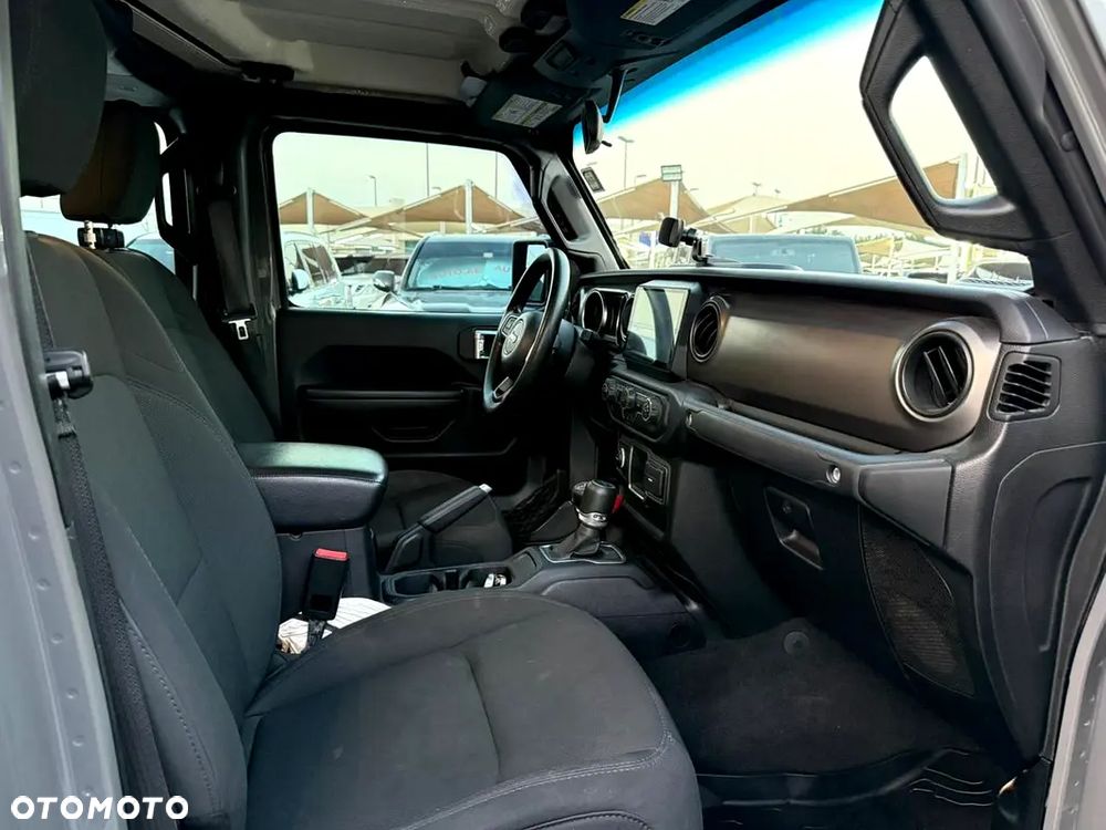 Jeep Gladiator 3.0V6 MultiJet AWD Automatik Launch Edition - 8