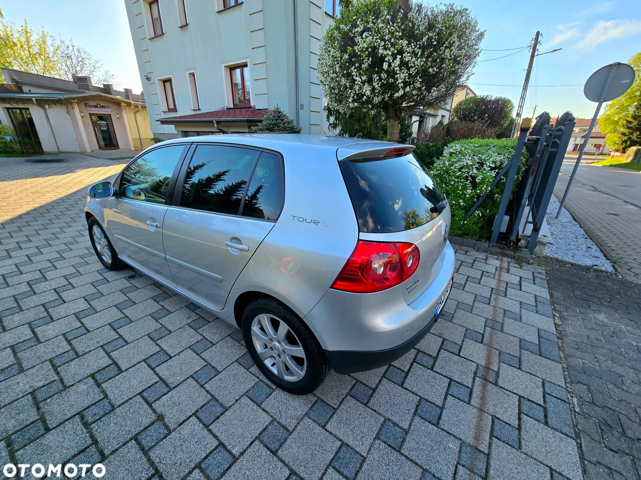 Volkswagen Golf - 5