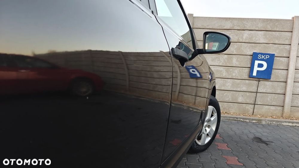 Nissan Qashqai+2 1.6 dCi DPF acenta - 24