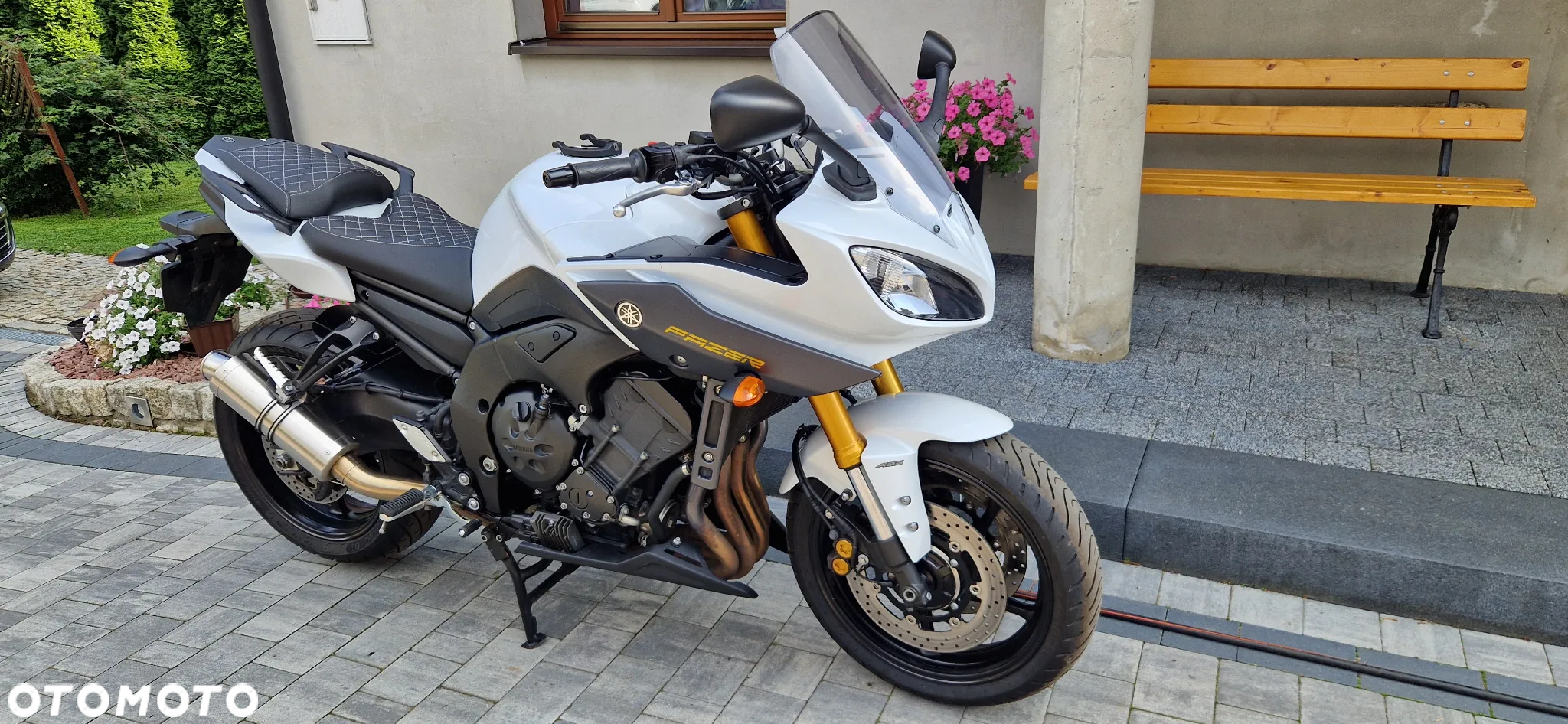 Yamaha FZ - 9