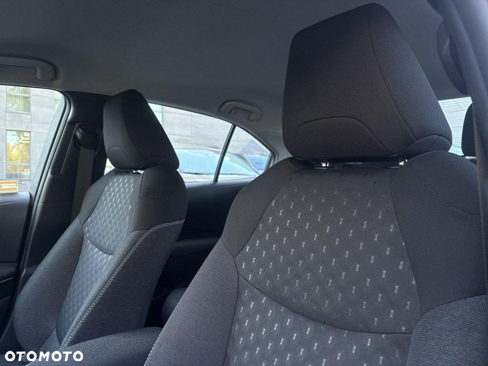 Toyota Corolla 1.8 Hybrid Comfort - 24