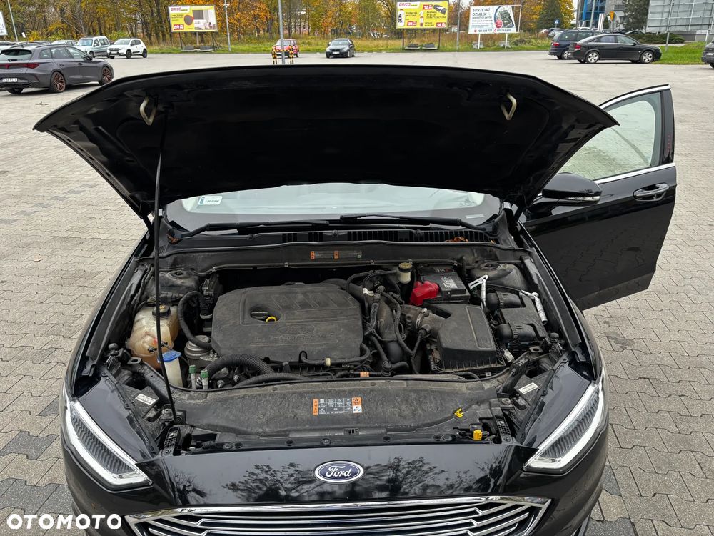 Ford Fusion - 21