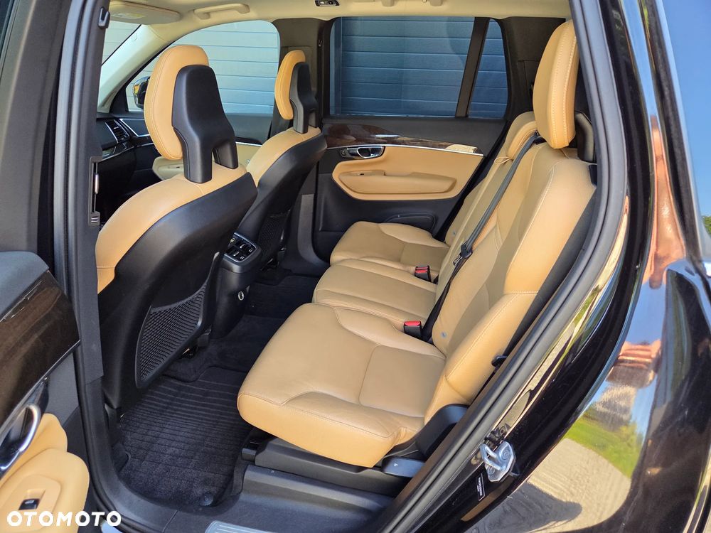 Volvo XC 90 T6 AWD Momentum 7os - 10