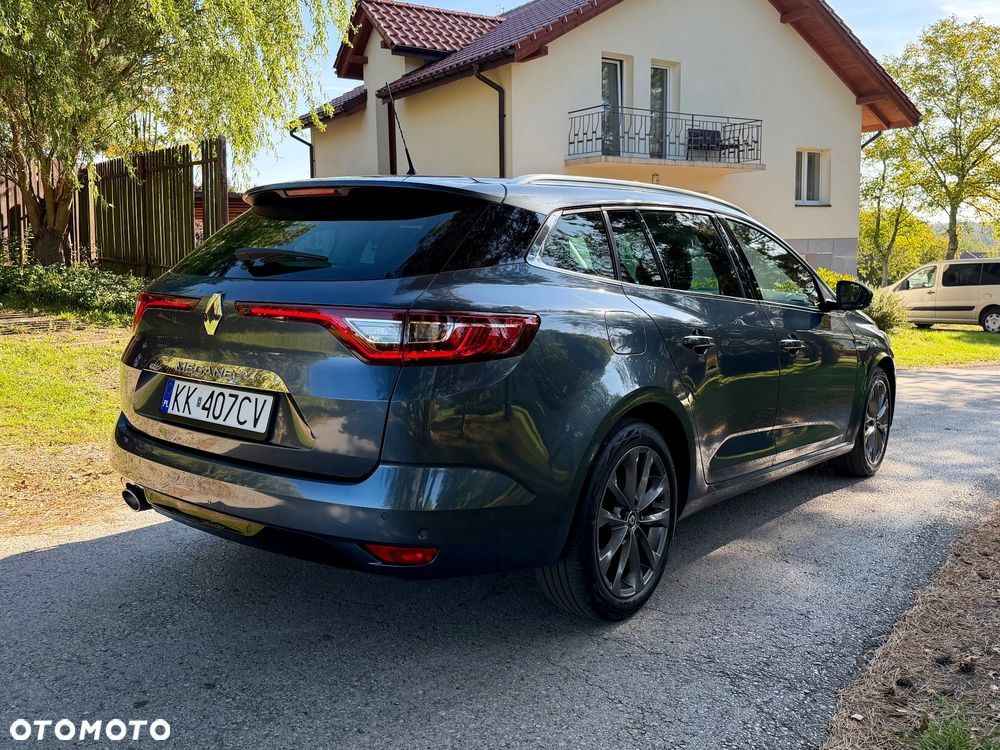 Renault Megane ENERGY TCe 140 EDC BOSE EDITION - 9