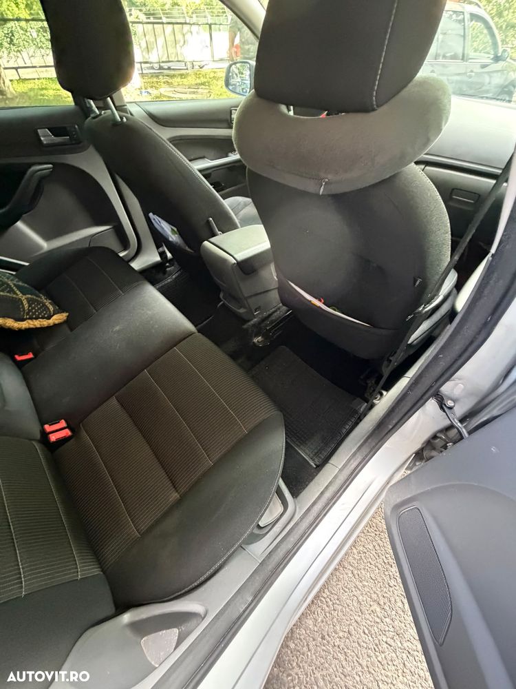 Ford Focus - 4