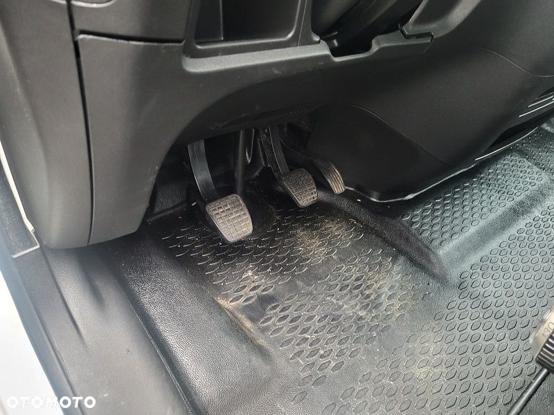 Iveco Daily 35C15 35-150 nowy kiper 3S - 10