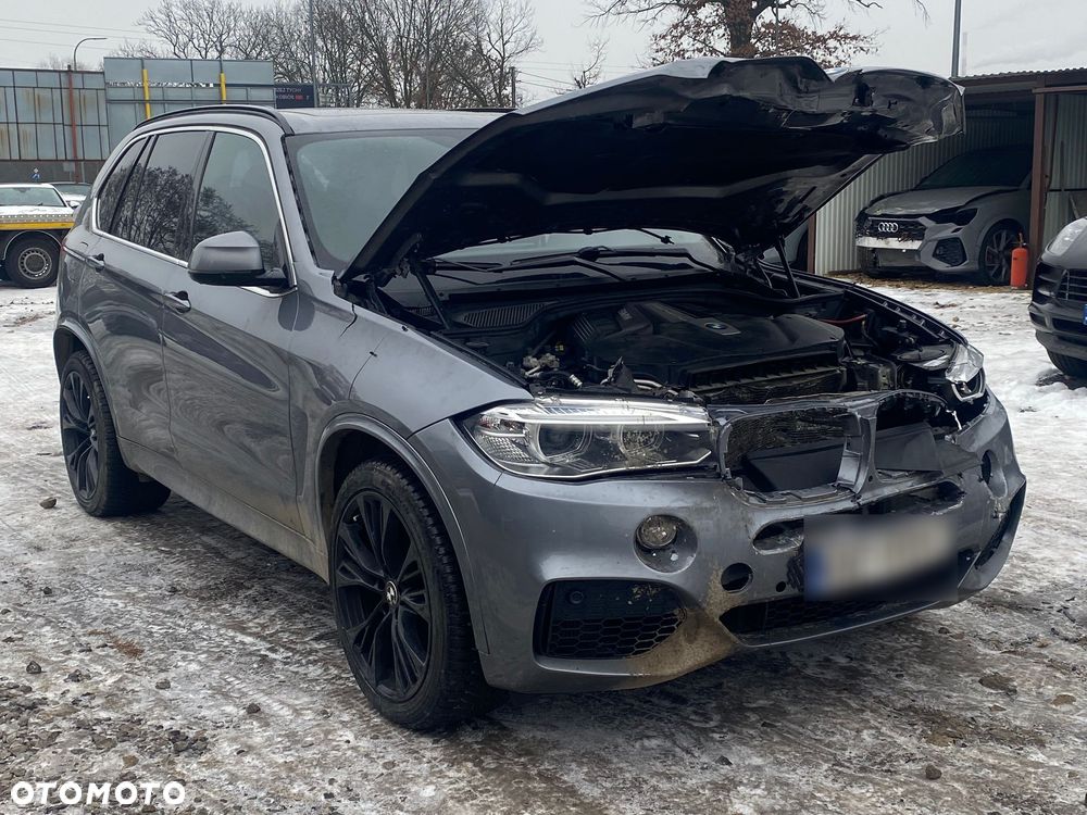 BMW X5 xDrive50i Sport-Aut - 9