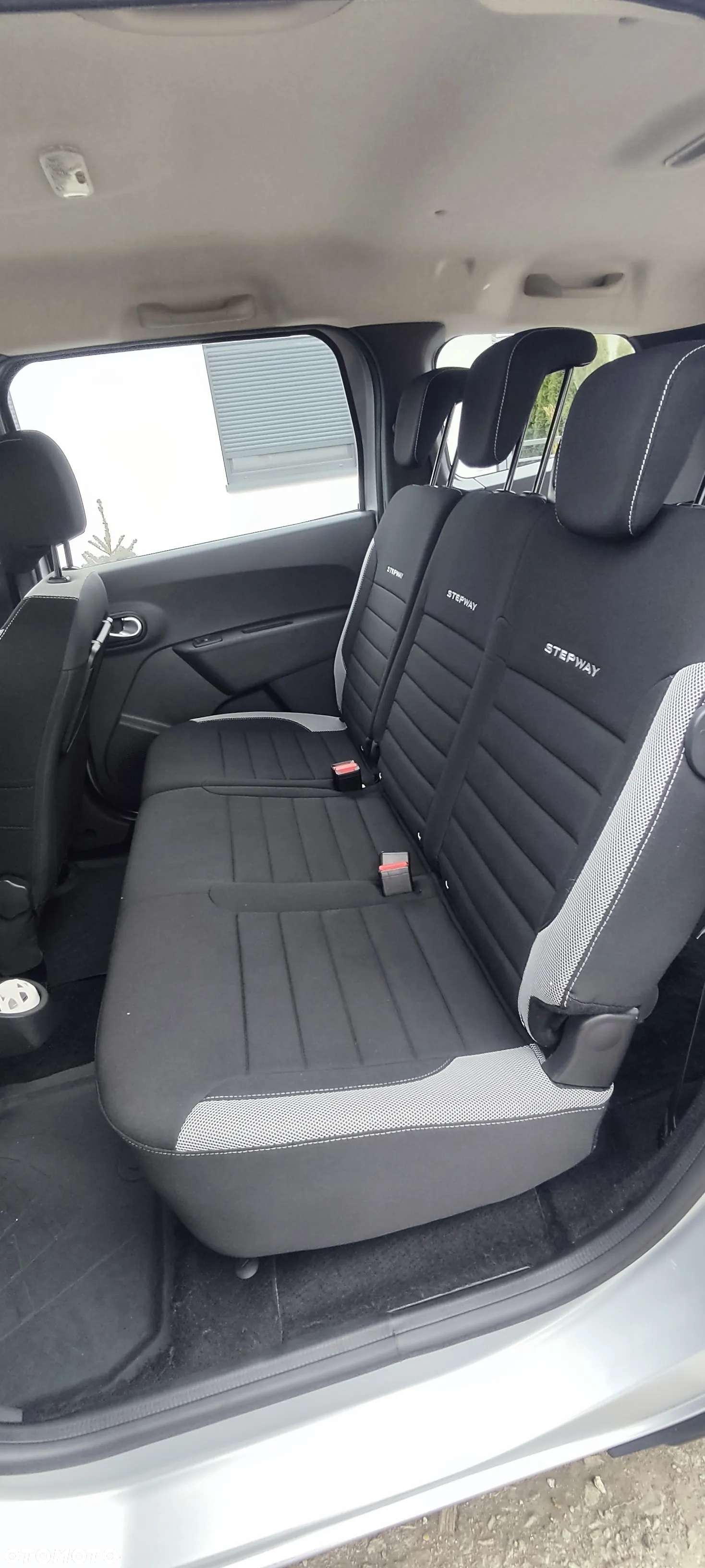 Dacia Lodgy 1.5 Blue dCi Stepway S&S - 10