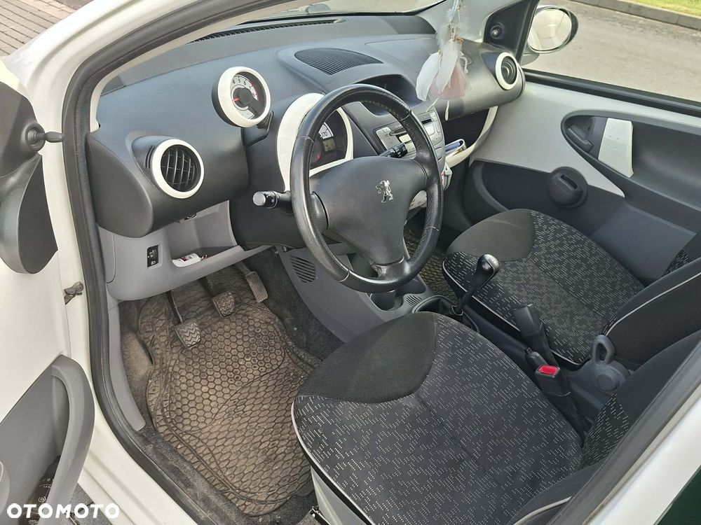 Peugeot 107 - 5