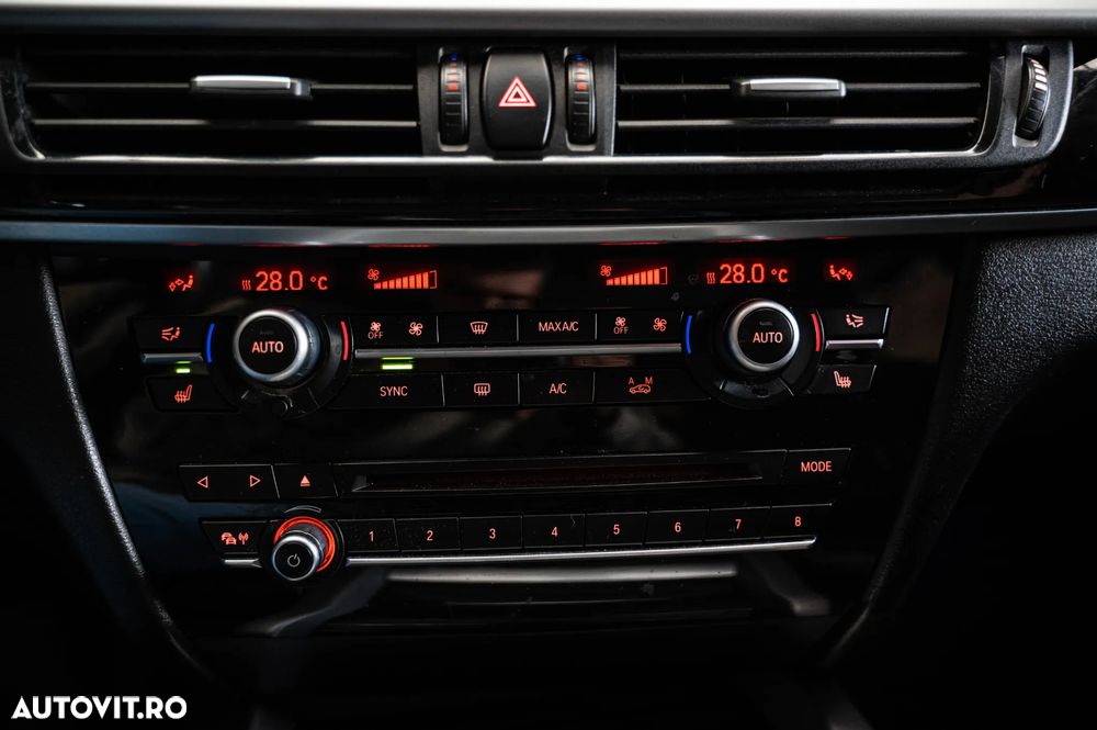 BMW X5 xDrive30d - 14