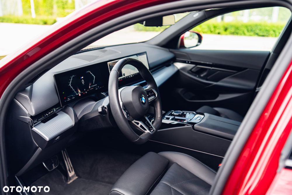 BMW Seria 5 - 22