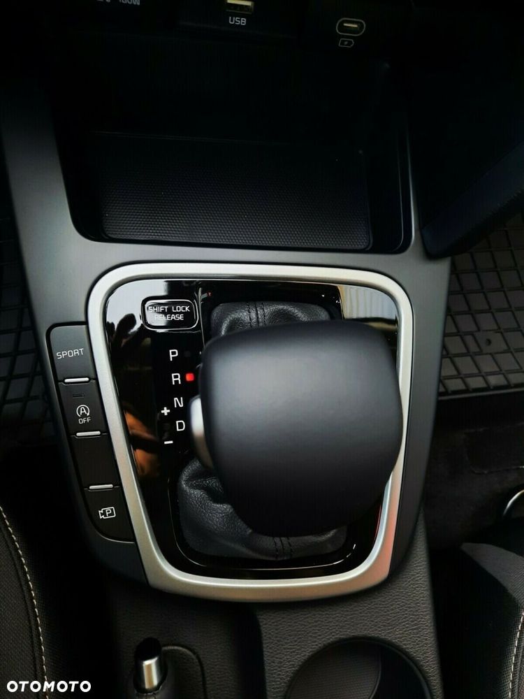 Kia Ceed 1.5 T-GDI M DCT - 26