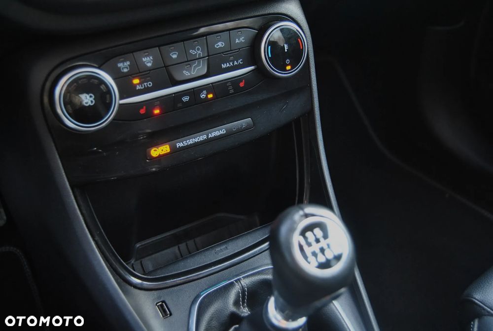 Ford Puma 1.0 EcoBoost mHEV Titanium - 15