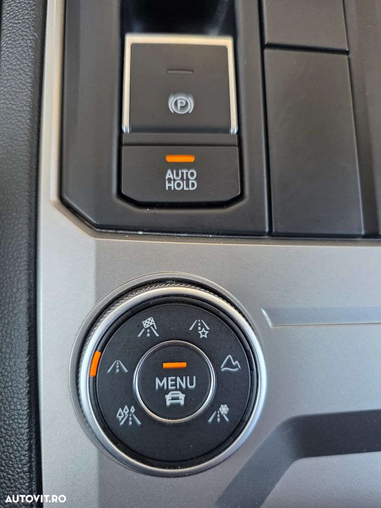 Volkswagen Touareg V6 TDI Elegance - 13