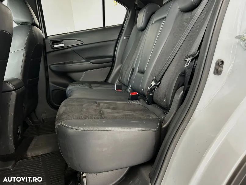 Mitsubishi Eclipse-Cross PHEV Intense - 14