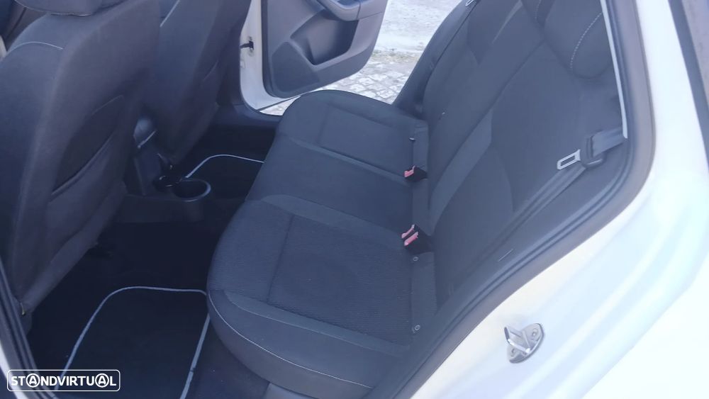 Skoda Rapid Spaceback 1.2 TSi Elegance - 10