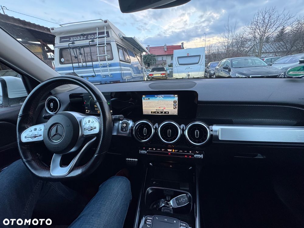 Mercedes-Benz GLB 200 d 8G-DCT AMG Line - 34