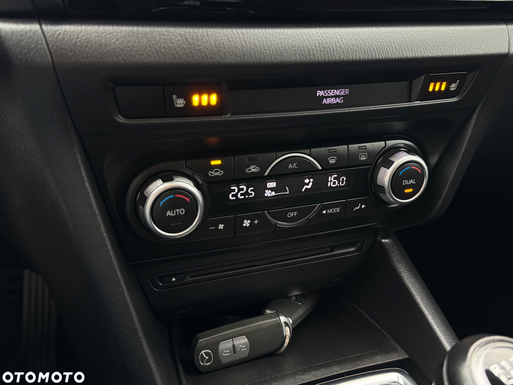 Mazda 3 SKYACTIV-G 120 Sports-Line - 27
