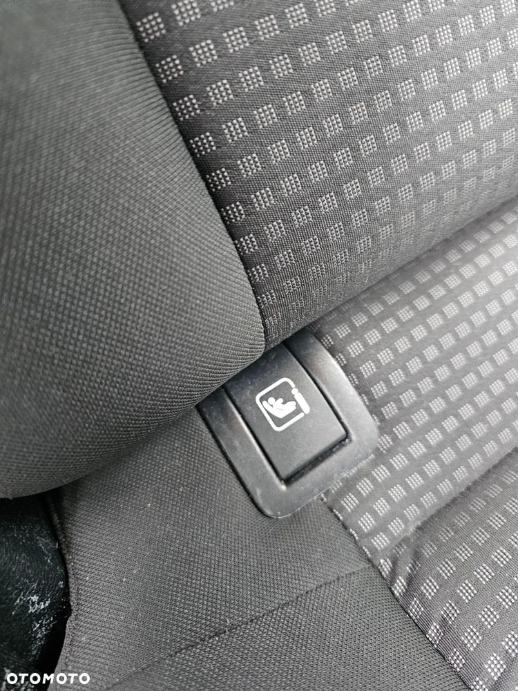 Kia Ceed 1.4 L Business Line Plus - 19