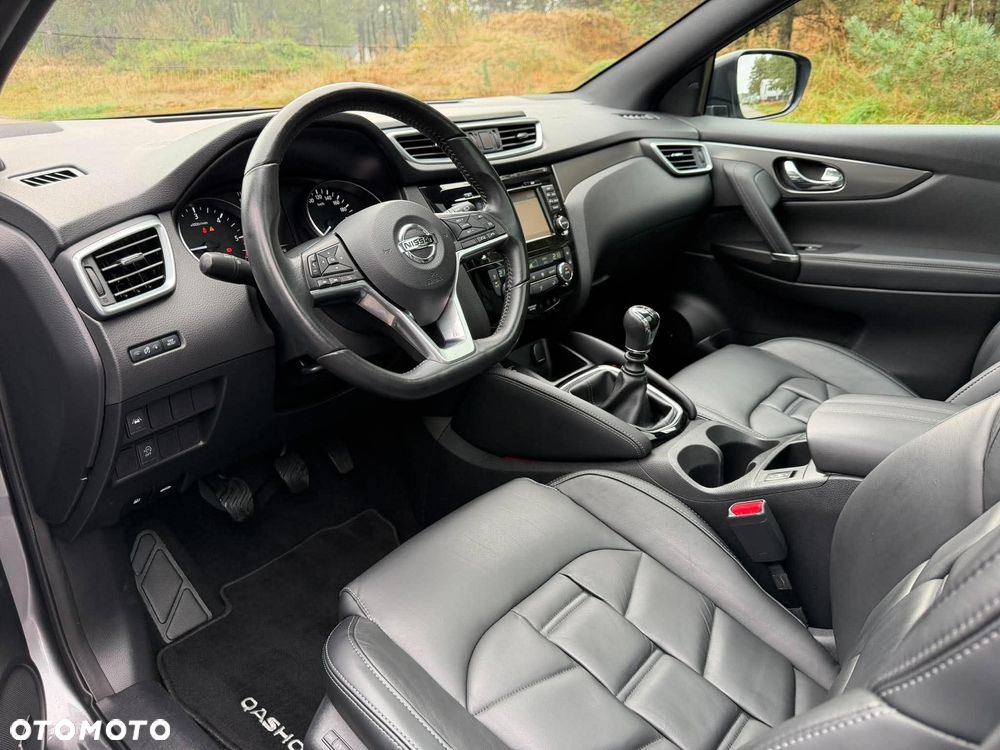 Nissan Qashqai 1.6 DCi Tekna+ - 16