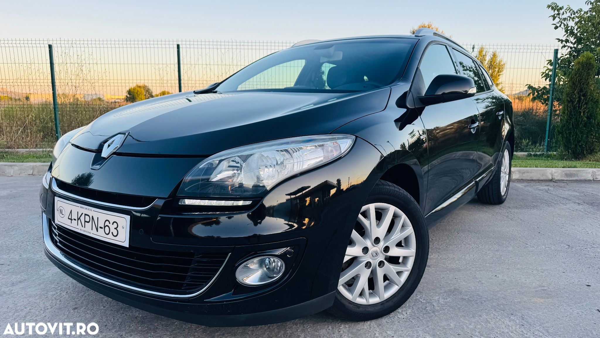 Renault Megane ENERGY dCi 110 Start & Stop Bose Edition - 1