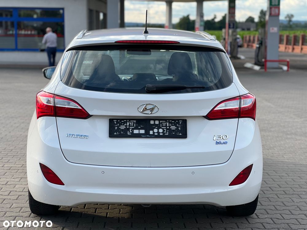 Hyundai i30 1.4 CRDi Base - 18