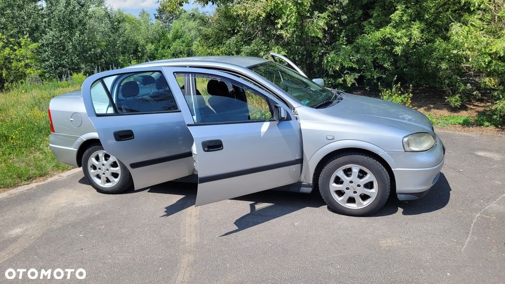 Opel Astra - 13