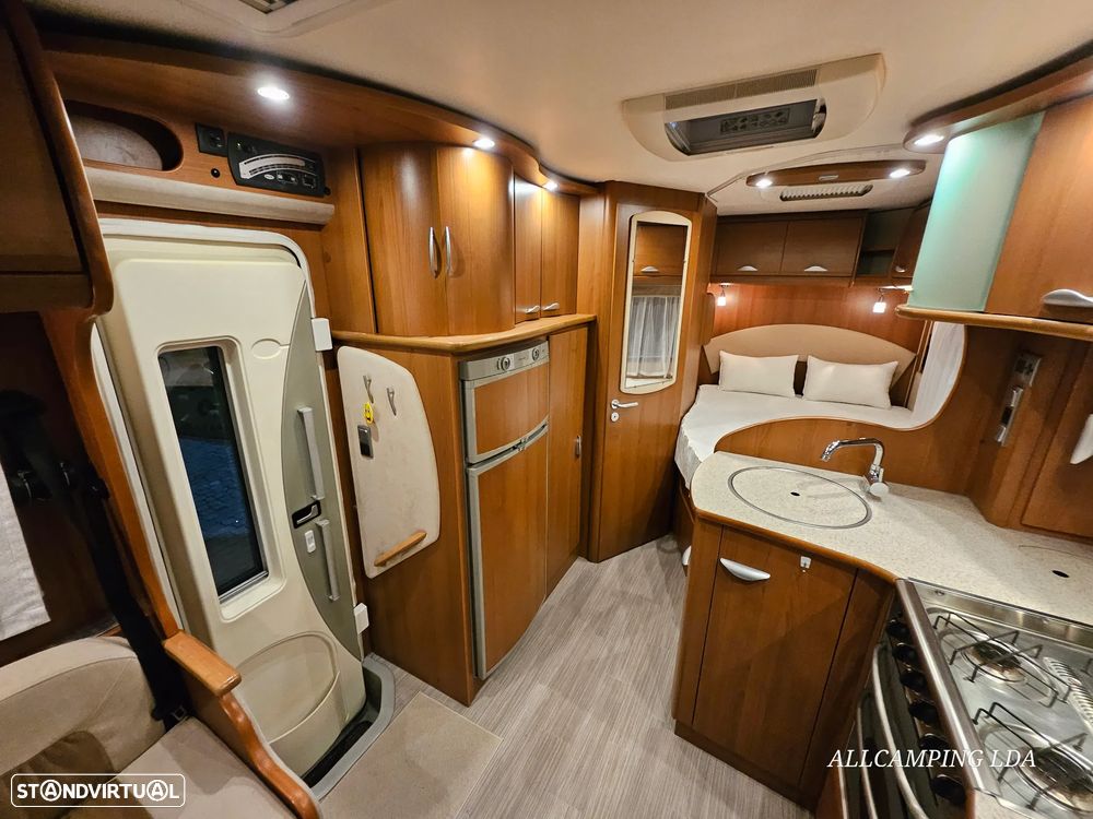 Pilote Explorateur 703FP CAIXA AUTOMÁTICA CAMA BASCULANTE/ CAMA FRANCESA - 22