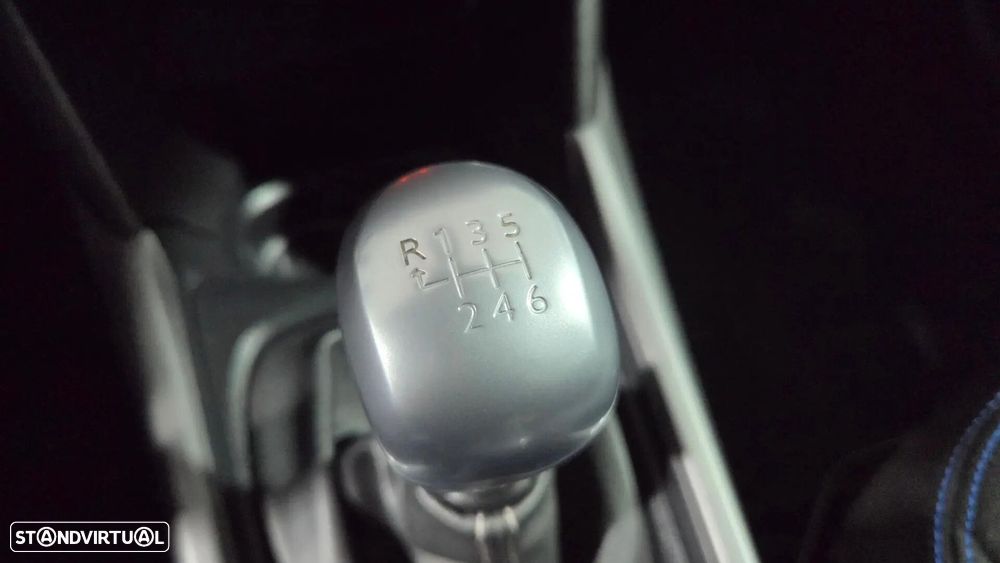 Peugeot 2008 PureTech 130 Stop&Start Allure - 29