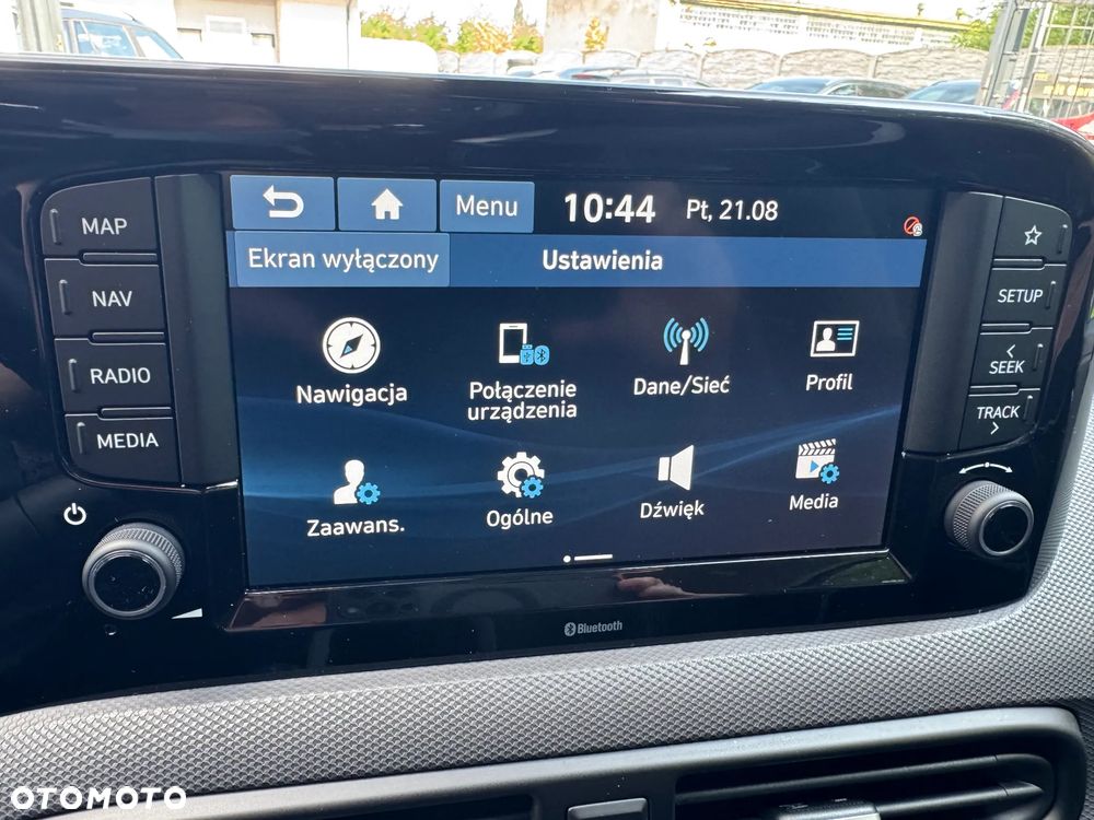 Hyundai i10 1.0 BlueDrive Premium - 28