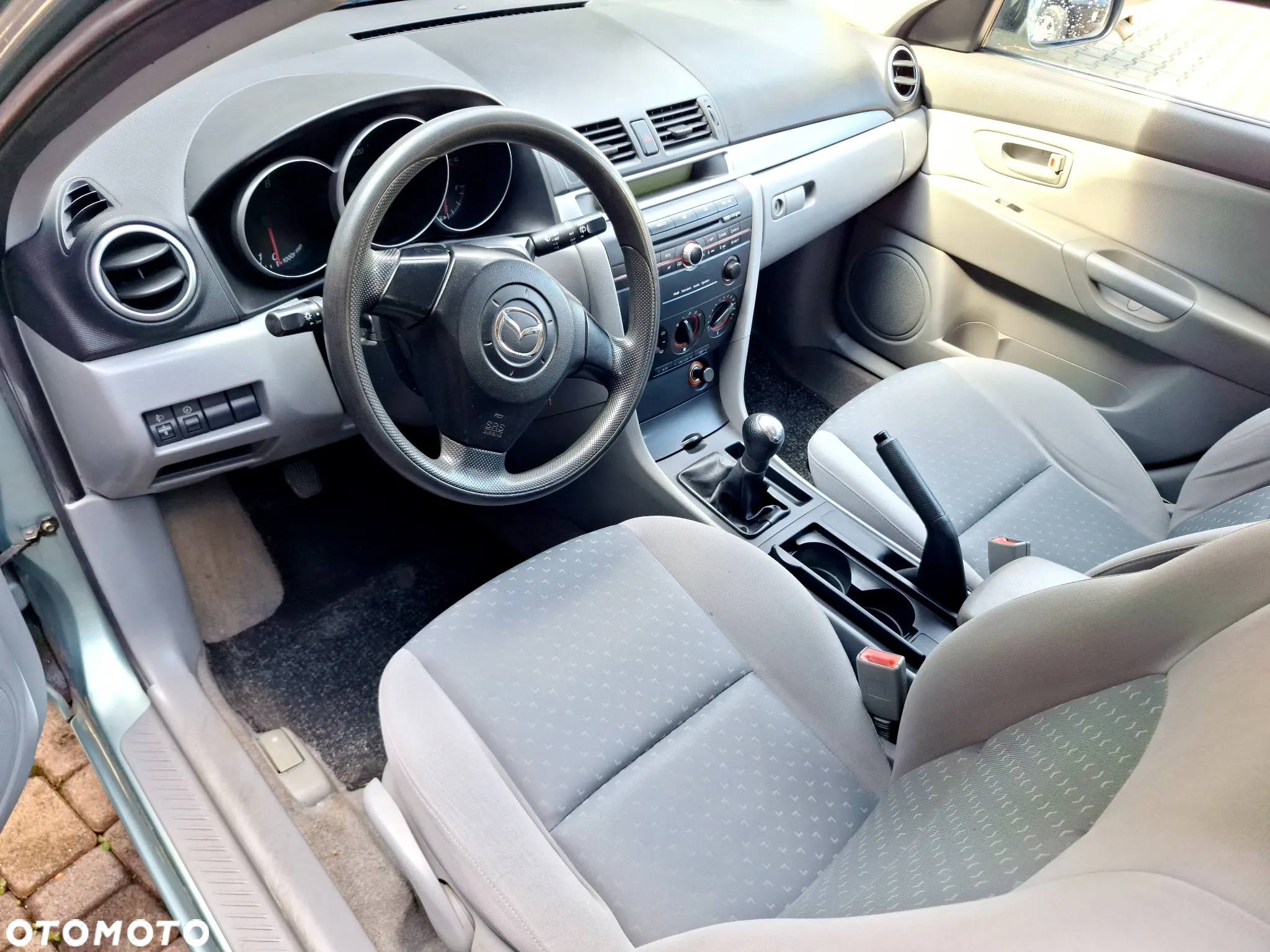 Mazda 3 - 3