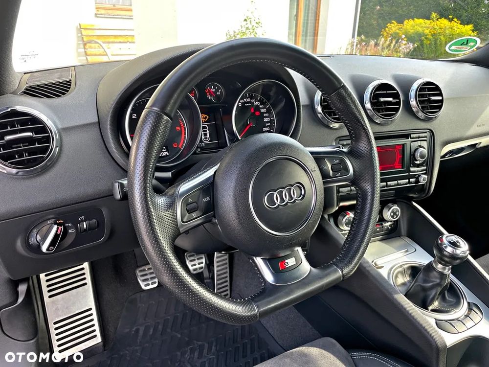 Audi TT Coupé 2.0 TDI quattro - 16