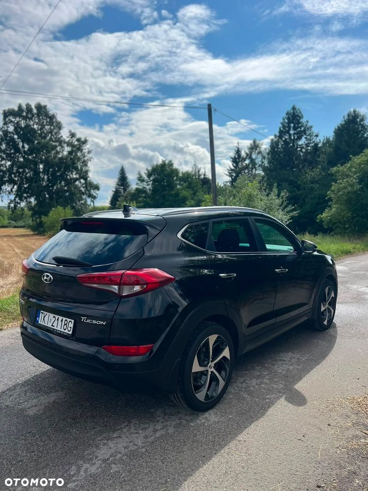 Hyundai Tucson 1.7 CRDI BlueDrive Comfort 2WD DCT - 9
