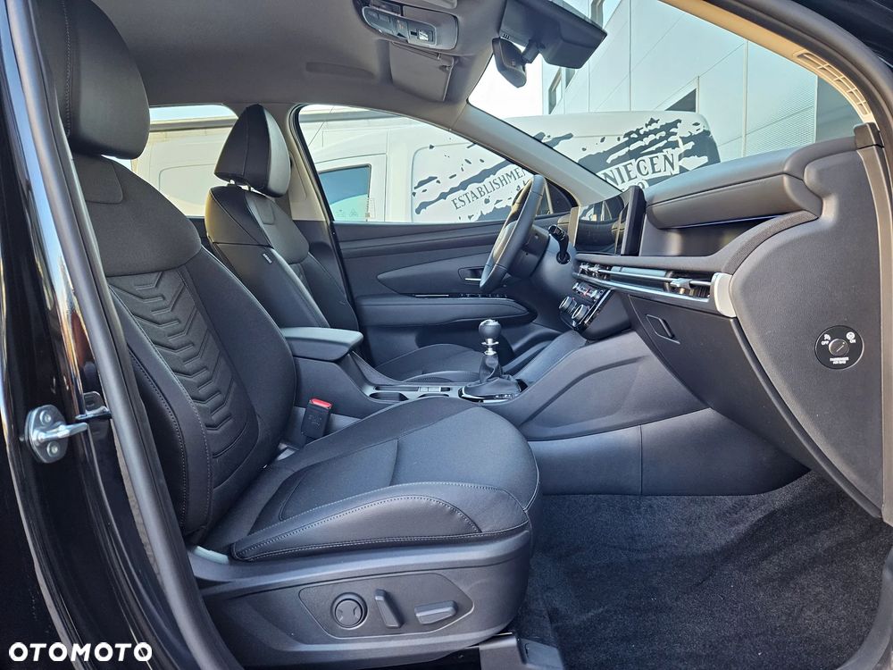 Hyundai Tucson 1.6 T-GDi Executive 2WD - 16