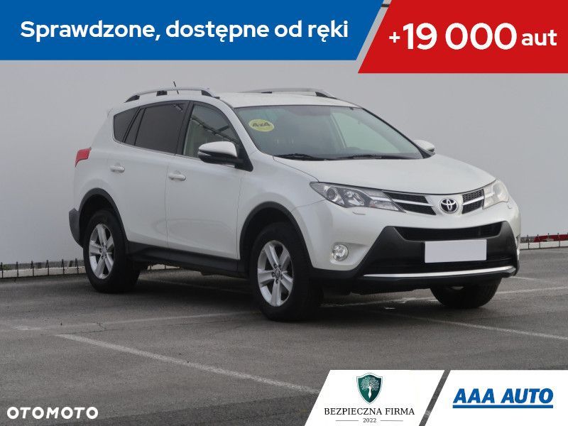 Toyota RAV4 - 1
