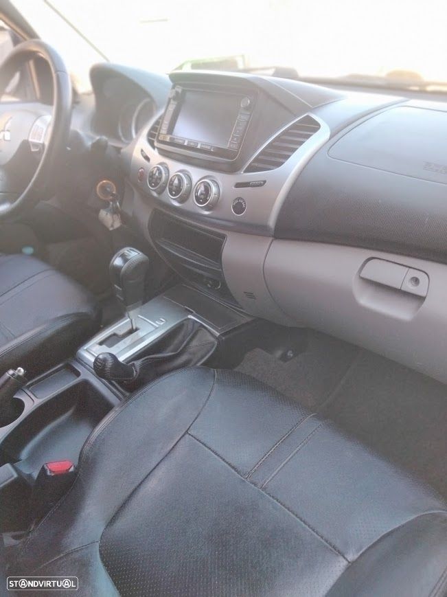 Mitsubishi L200 Pick Up 4x4 Auto DPF Intense Cabine Dupla - 15