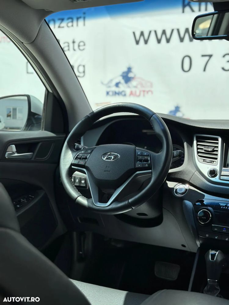 Hyundai Tucson 2.0 CRDI 4WD Automatik Advantage - 12