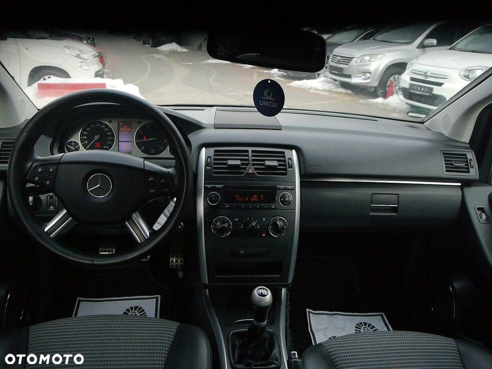 Mercedes-Benz Klasa B 150 BlueEFFICIENCY - 19