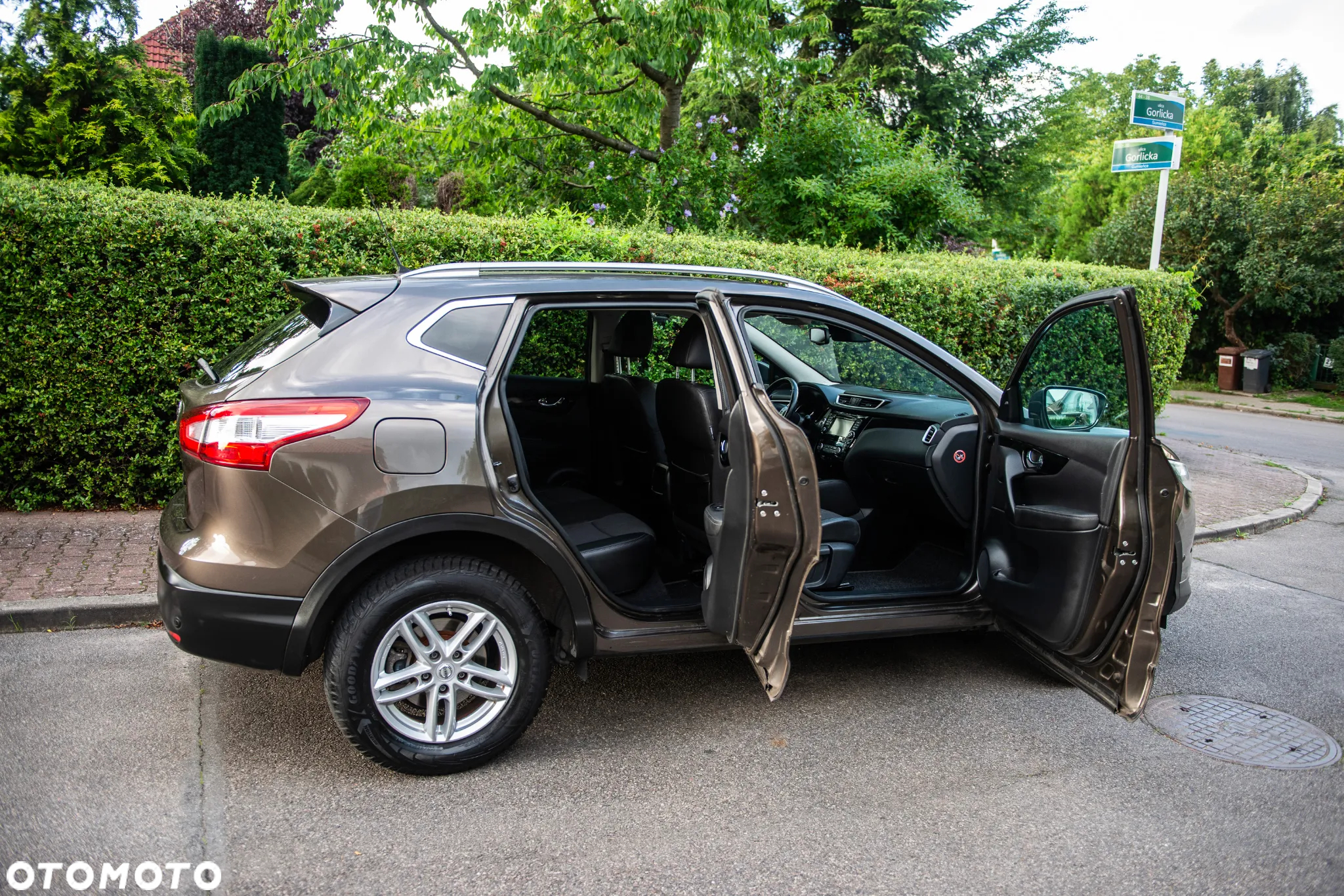 Nissan Qashqai 1.2 DIG-T Xtronic N-Connecta - 8