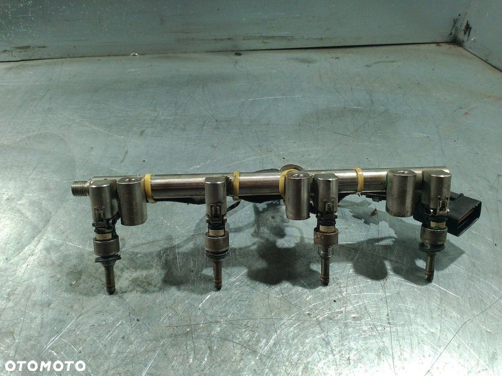 LISTWA WTRYSKOWA HYUNDAI SONATA IV 35340-2G740 2.0 T GDI - 8
