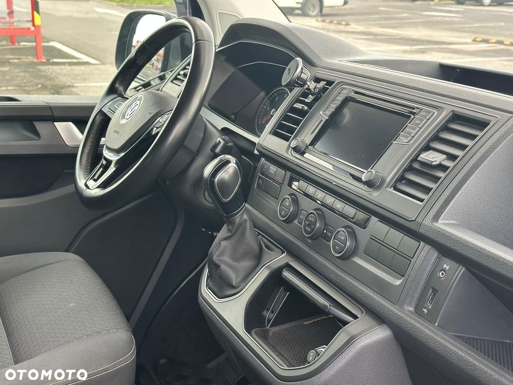 Volkswagen Multivan 2.0 TDI L2 Comfortline DSG - 10