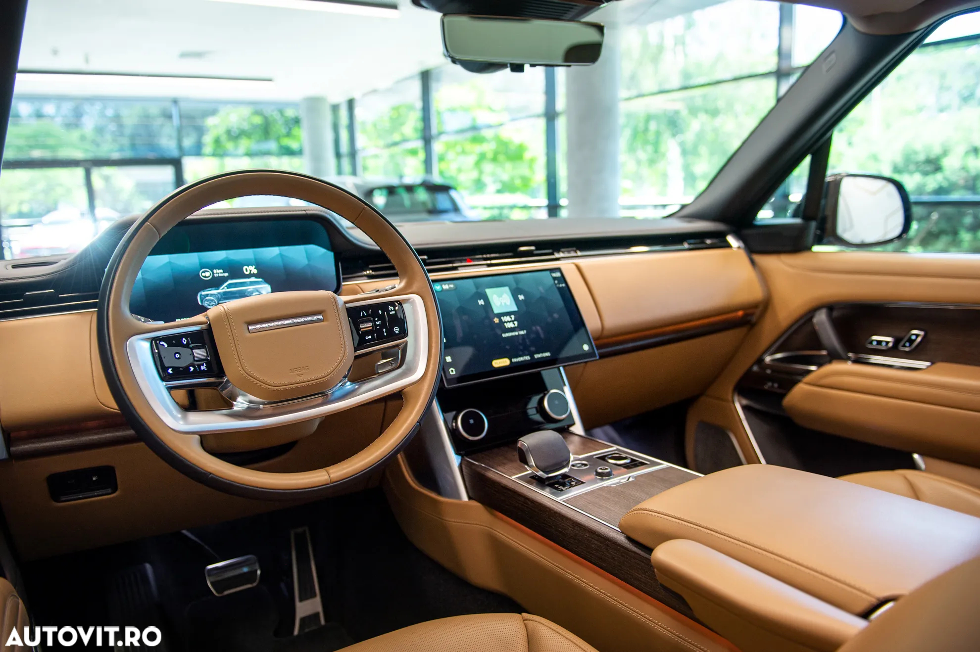 Land Rover Range Rover - 15