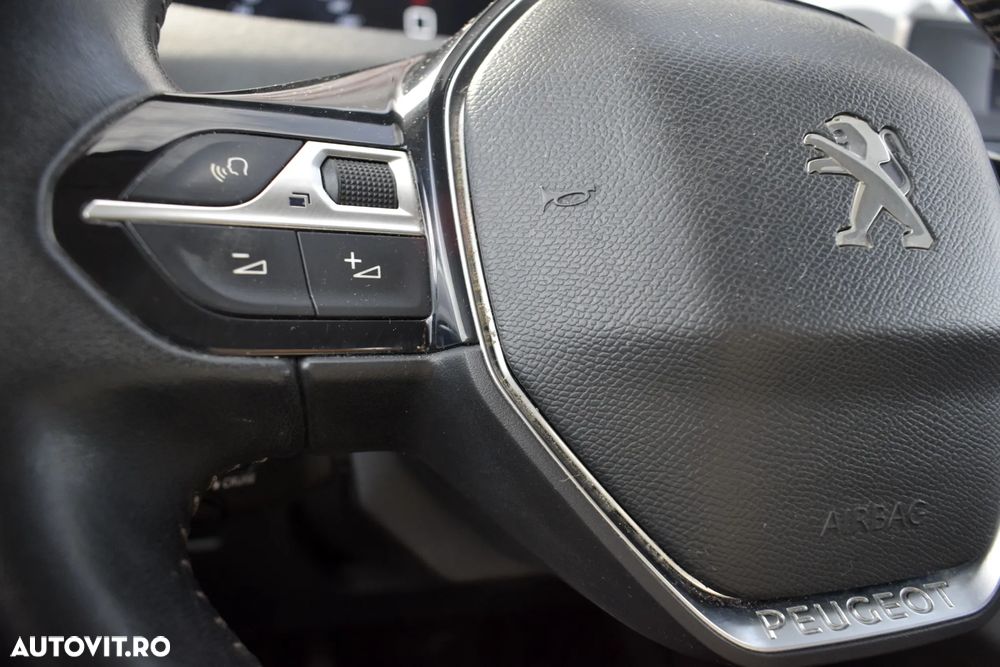Peugeot 3008 PureTech 130 Stop & Start Access - 16