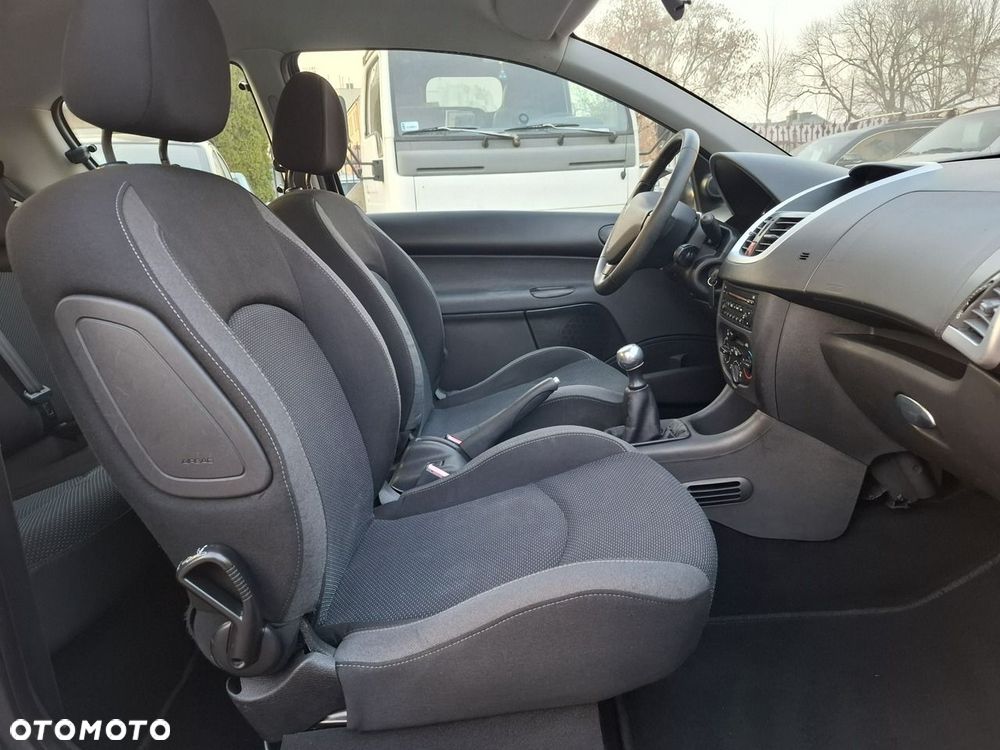 Peugeot 206 plus 60 Urban Move - 23