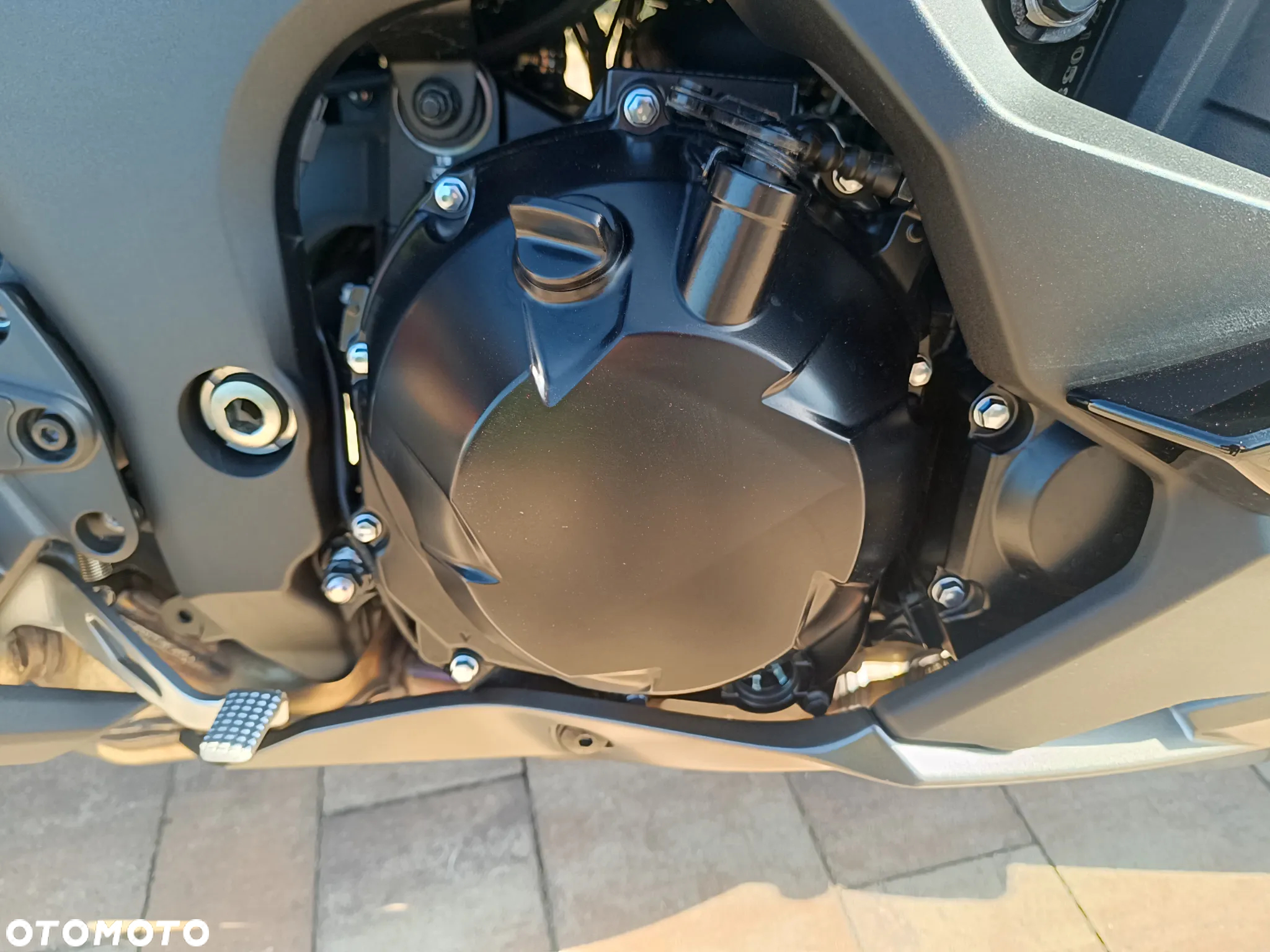 Kawasaki Ninja 1000 SX - 20